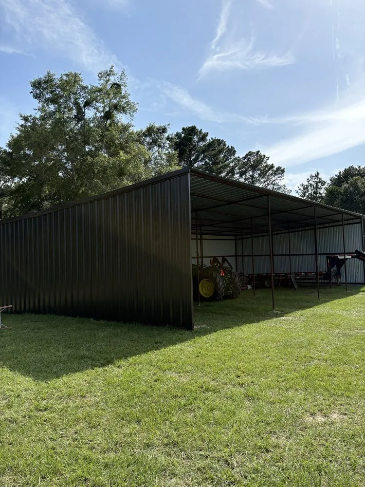 Local fence repair experts serving Longview, TX - LM Construction Services