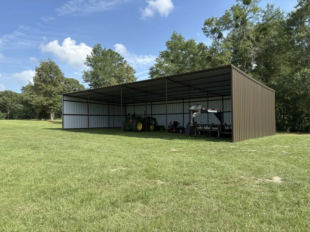 Top-rated chain link fencing experts serving Longview, TX - LM Construction Services