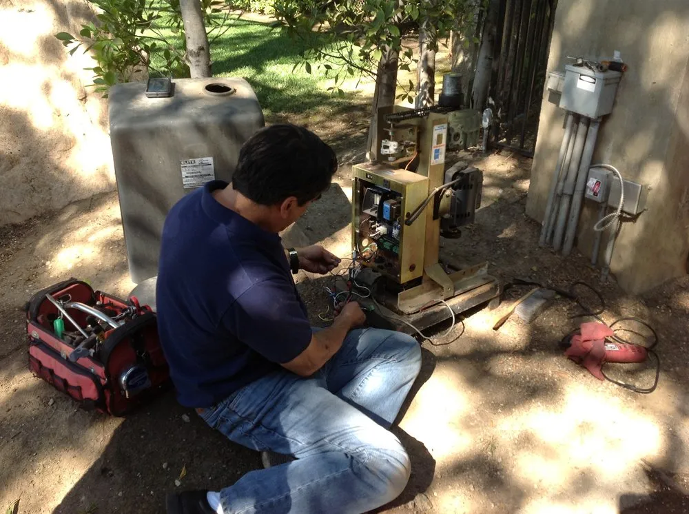 Trusted fence installation experts serving Pasadena, CA - Lock Up