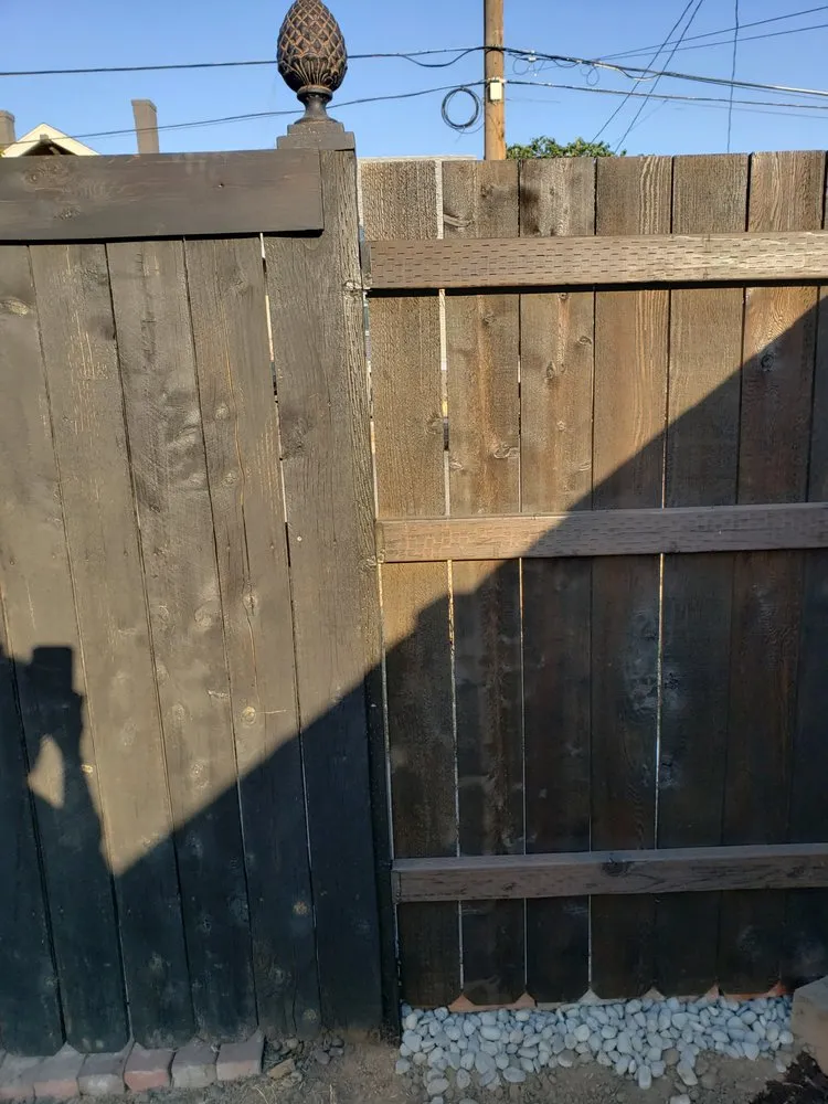 Local privacy fencing experts serving Pendleton, OR - Loran Lindell Construction