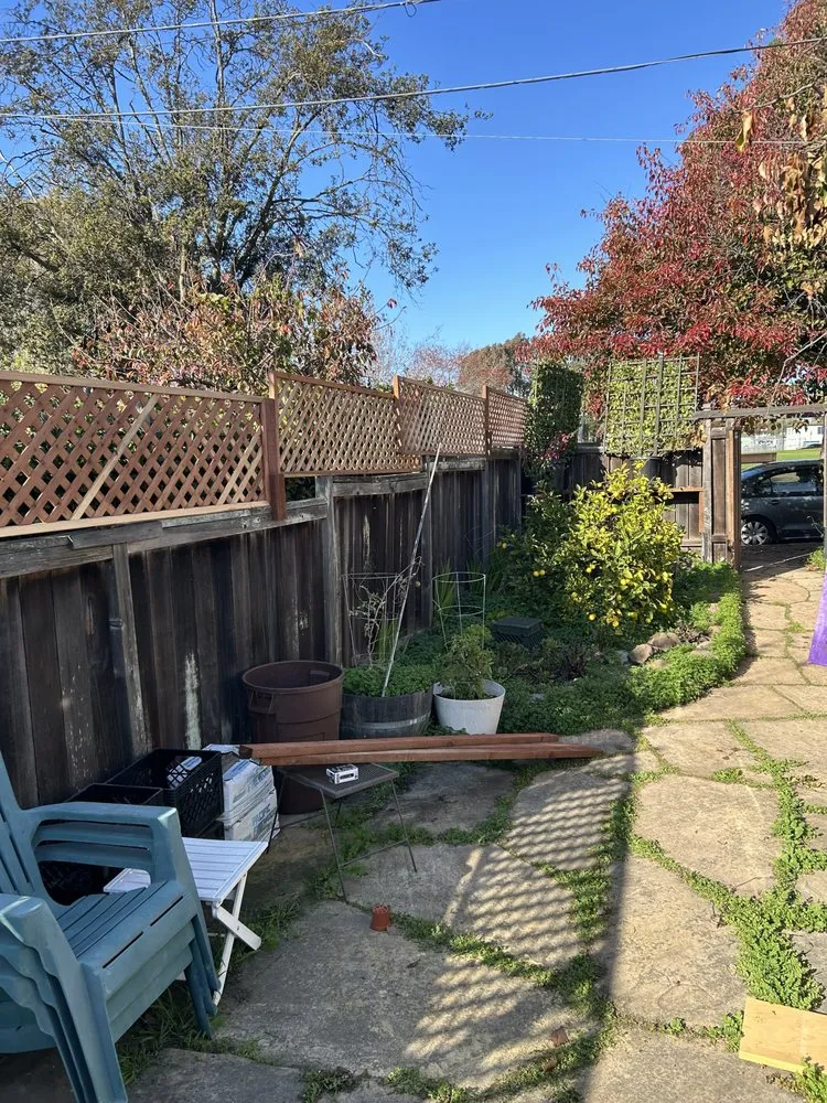 Reliable vinyl fence installation service in Berkeley, CA - Love’s Handyman
