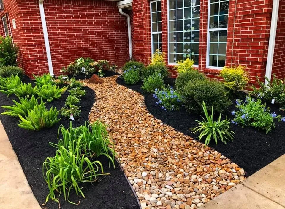 Affordable fence installation experts serving Spring, TX - Luxscape