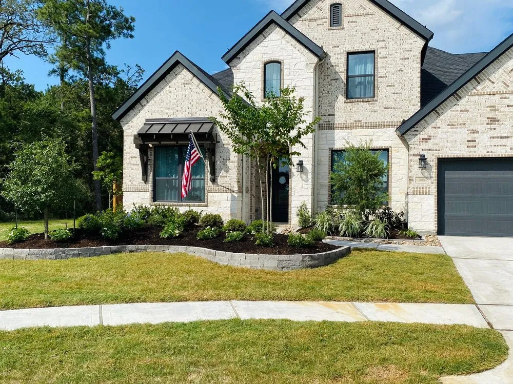 Top-rated privacy fencing service in Spring, TX - Luxscape