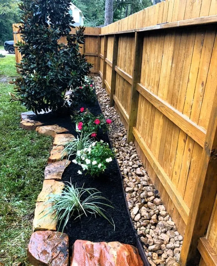 Trusted fence repair in Spring, TX by Luxscape