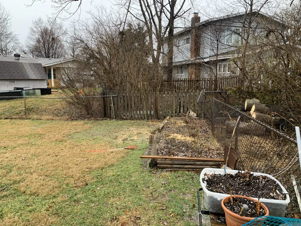 Reliable vinyl fence installation service in Cleves, OH - Mac & Trees