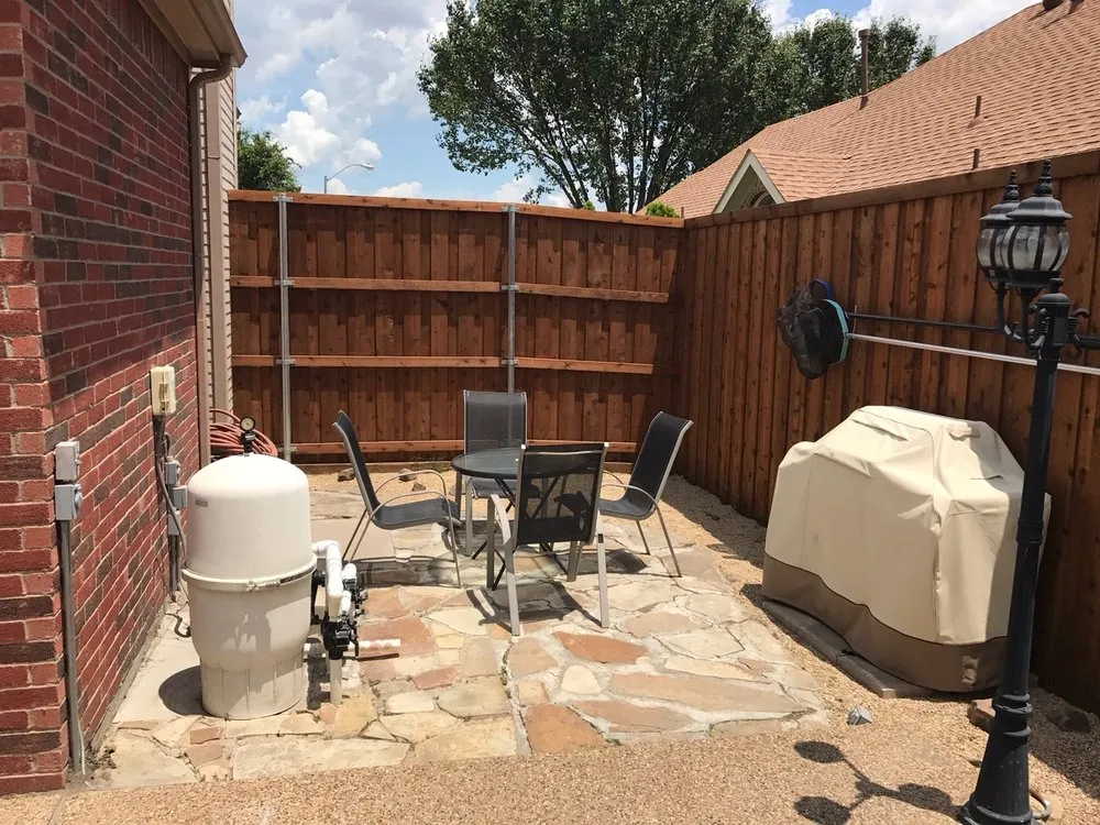 Expert fence repair for homes in Ft. Worth, TX by Make Me Construction