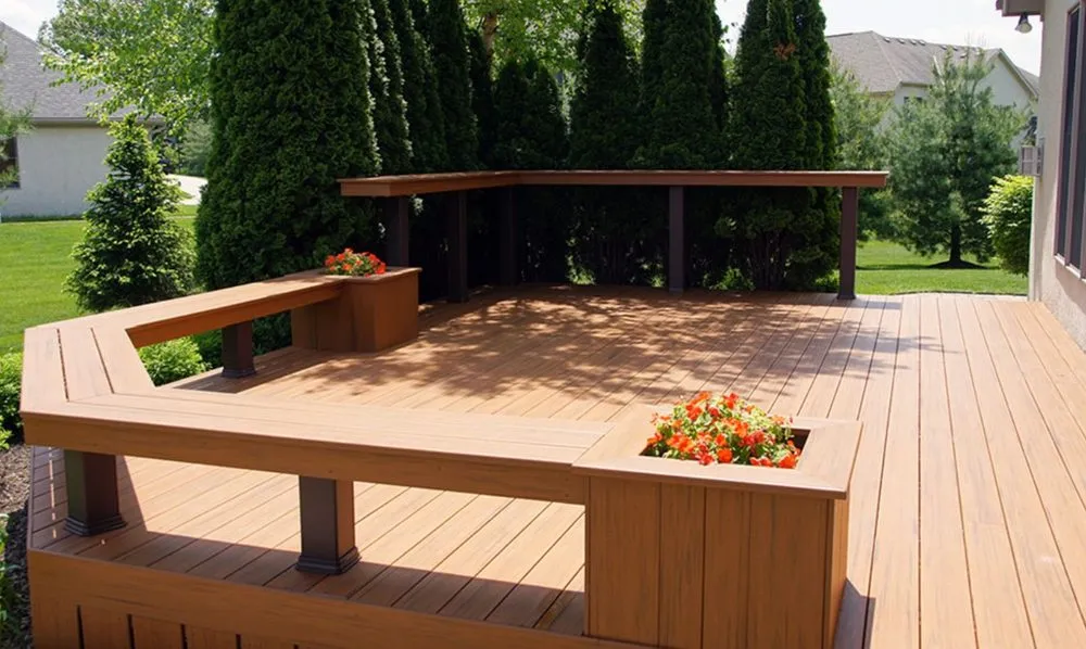 Expert wood fence service experts serving Redding, CA - Master Builder