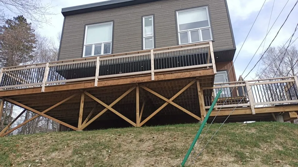 Affordable privacy fencing service in Austin, TX - Master Deck