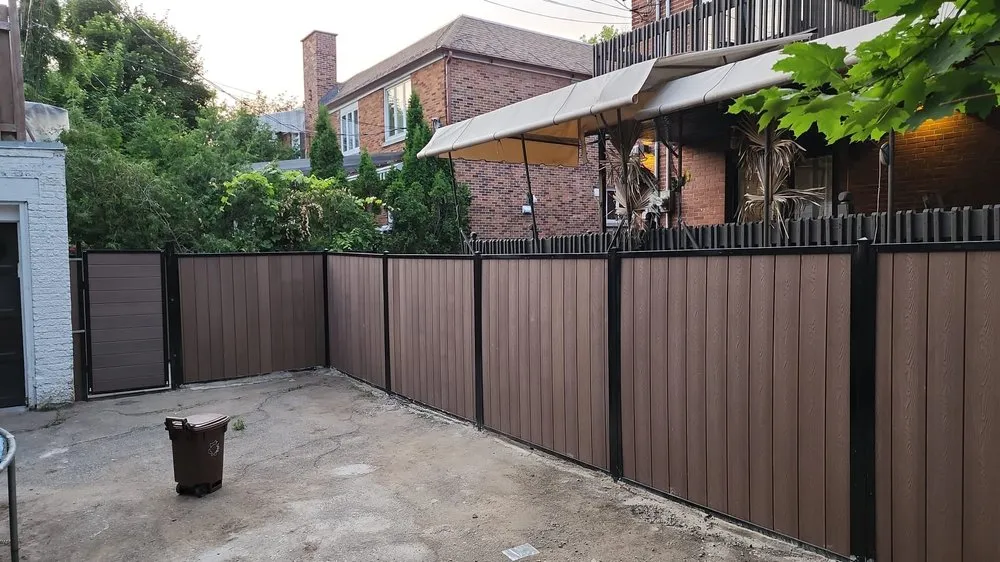 Affordable wood fence service for homes in Austin, TX by Master Deck
