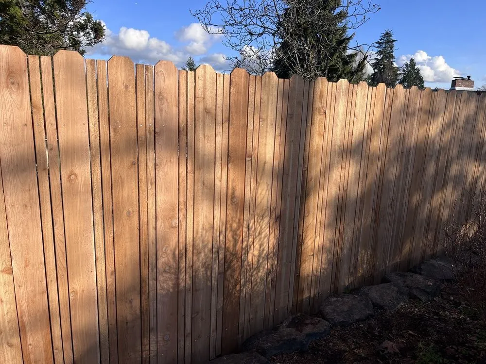Quality vinyl fence installation for homes in Seattle, WA by Matt Soderback Construction