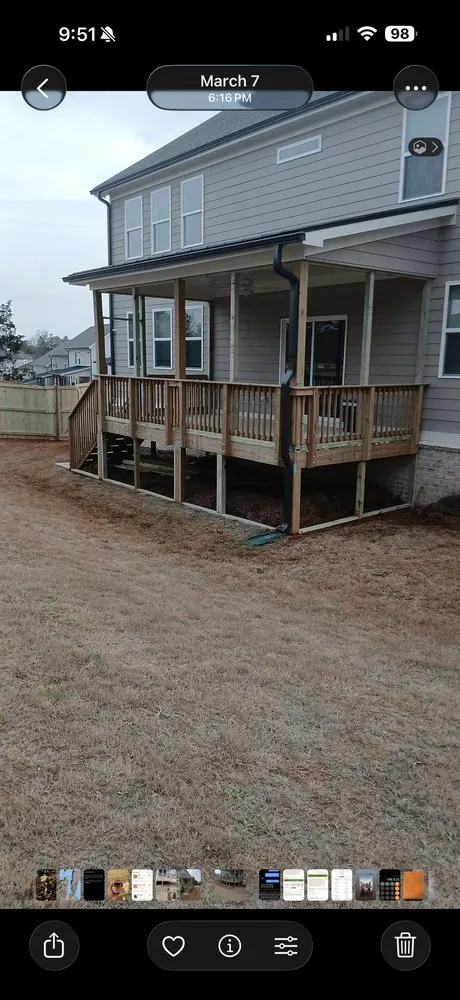 Expert privacy fencing in Comer, GA by Matthew’s Work