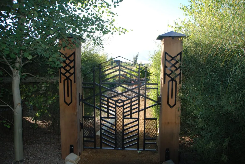 Professional privacy fencing experts serving Bozeman, MT - MC2