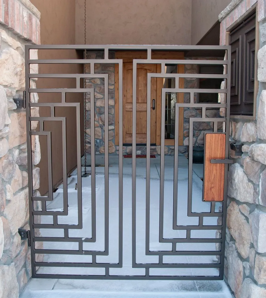 Expert wood fence service in Bozeman, MT by MC2