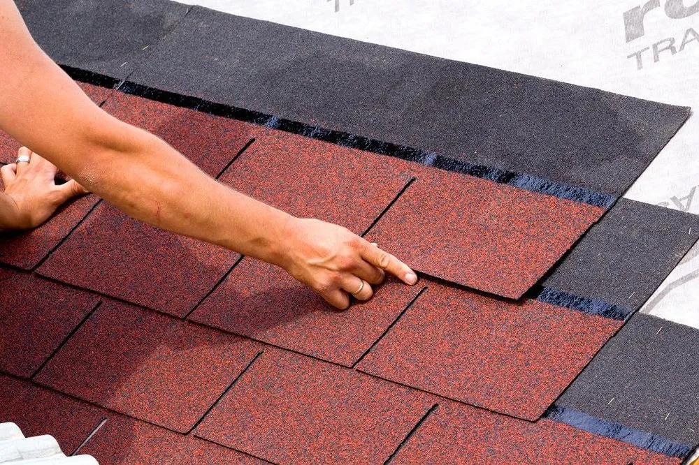 Expert vinyl fence installation experts serving Compton, CA - Mendez Roofing