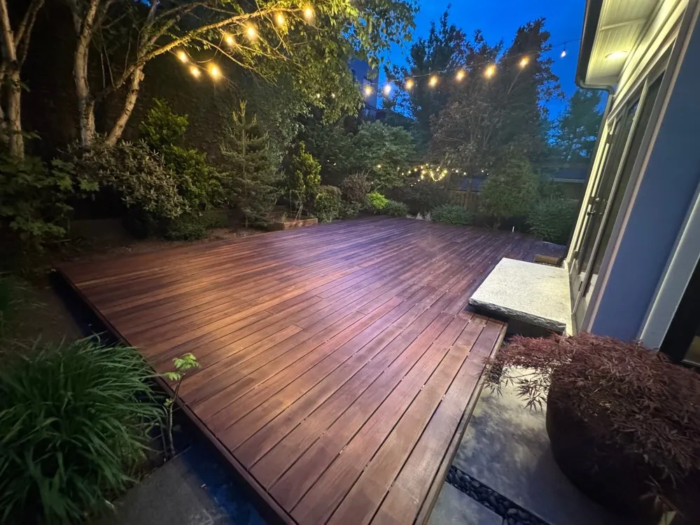 Reliable privacy fencing in Edmonds, WA by Mill Decking