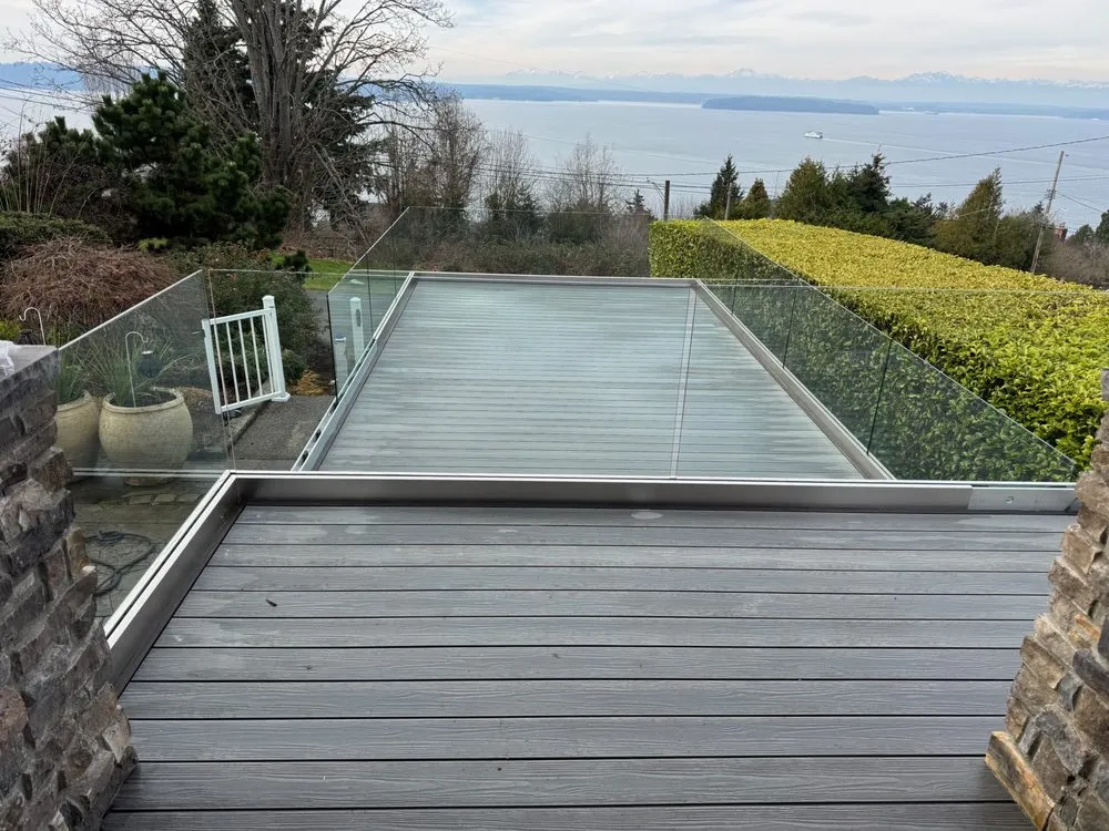 Quality wood fence service service in Edmonds, WA - Mill Decking