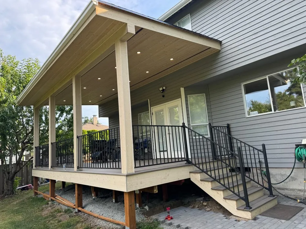 Quality wood fence service service in Edmonds, WA - Mill Decking