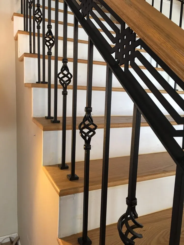 Reliable vinyl fence installation experts serving Tujunga, CA - Mimic Iron