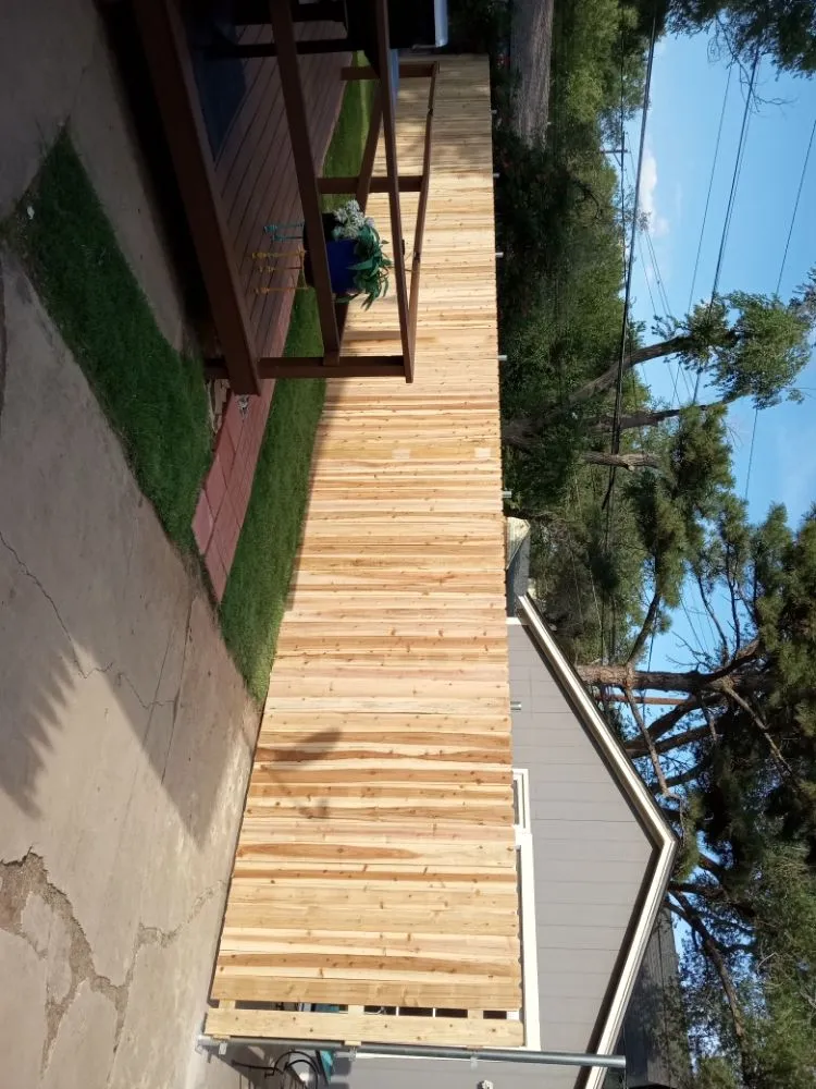Reliable chain link fencing for homes in Amarillo, TX by MJS Construction