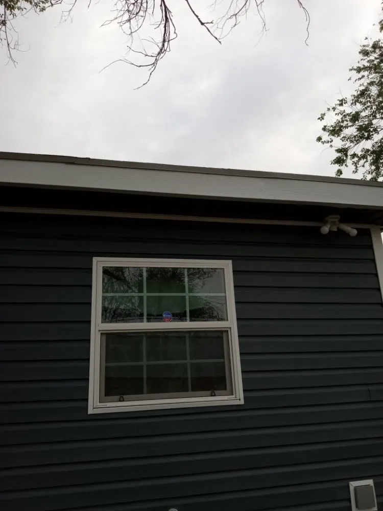 Trusted vinyl fence installation service in Amarillo, TX - MJS Construction