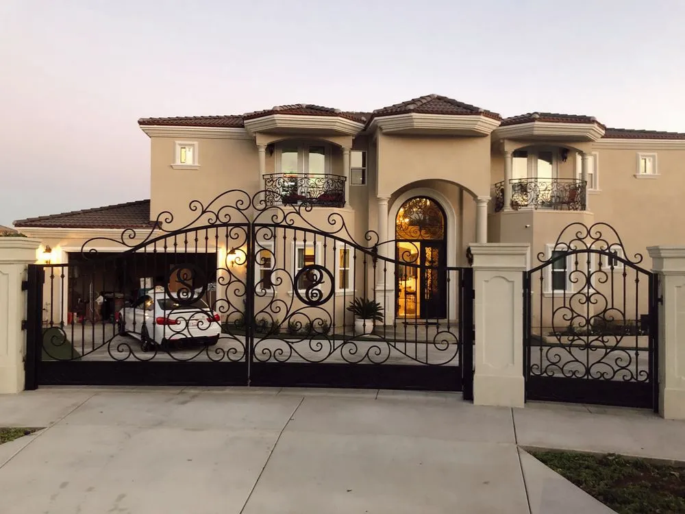 Top-rated fence repair experts serving Tecate, CA - Montman