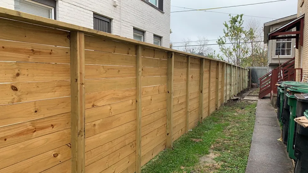 Top-rated vinyl fence installation for homes in Richmond, TX by MT Services