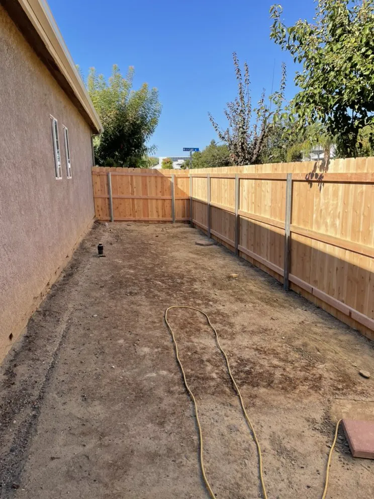 Top-rated wood fence service in Exeter, CA by Mx Fencing
