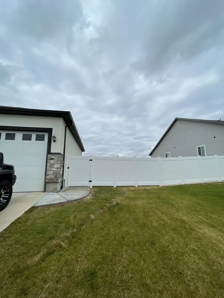 Reliable wood fence service in Roy, UT by NUscapes