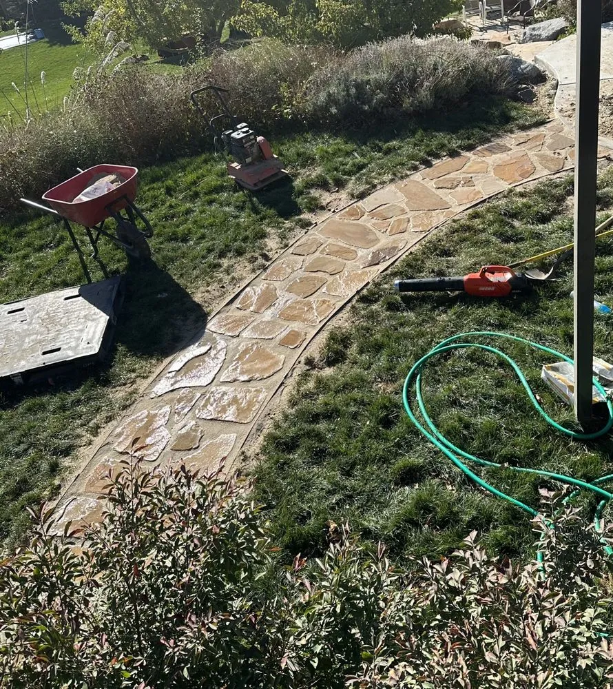 Reliable privacy fencing experts serving Roy, UT - NUscapes