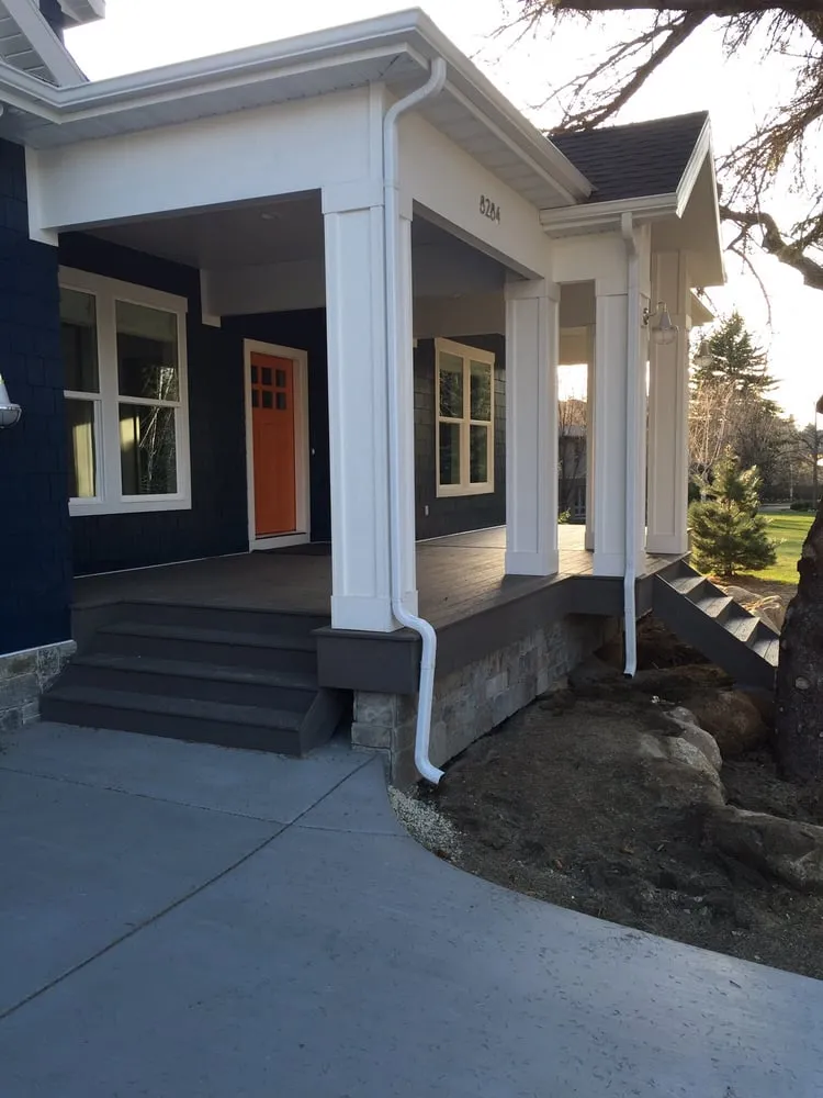 Top-rated wood fence service in Orem, UT by Outdoor Structures