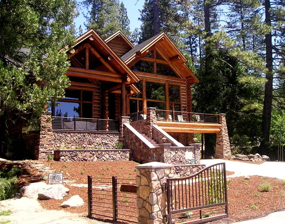 Affordable wood fence service service in Clovis, CA - Parker Landscape