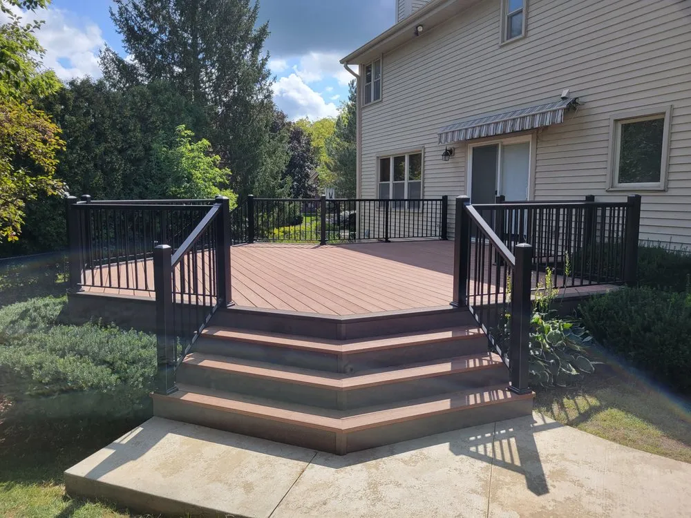 Reliable fence installation in Wrightstown, WI by Phoenix Decking