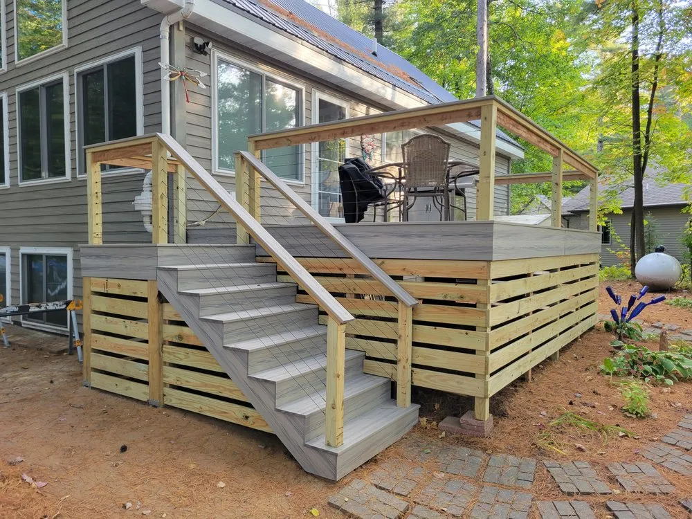 Quality chain link fencing service in Wrightstown, WI - Phoenix Decking