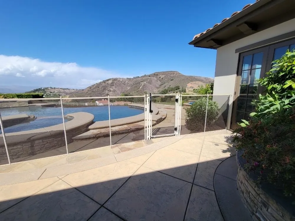 Expert chain link fencing experts serving Orange, CA - Pool Defence