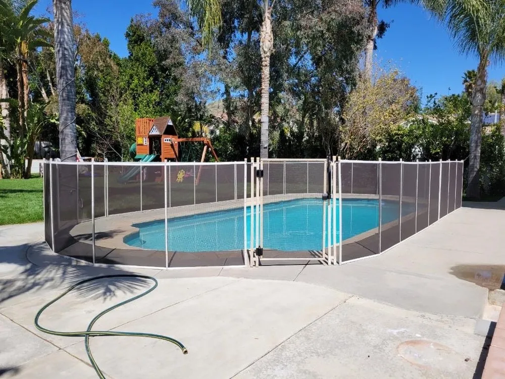 Quality vinyl fence installation service in Orange, CA - Pool Defence