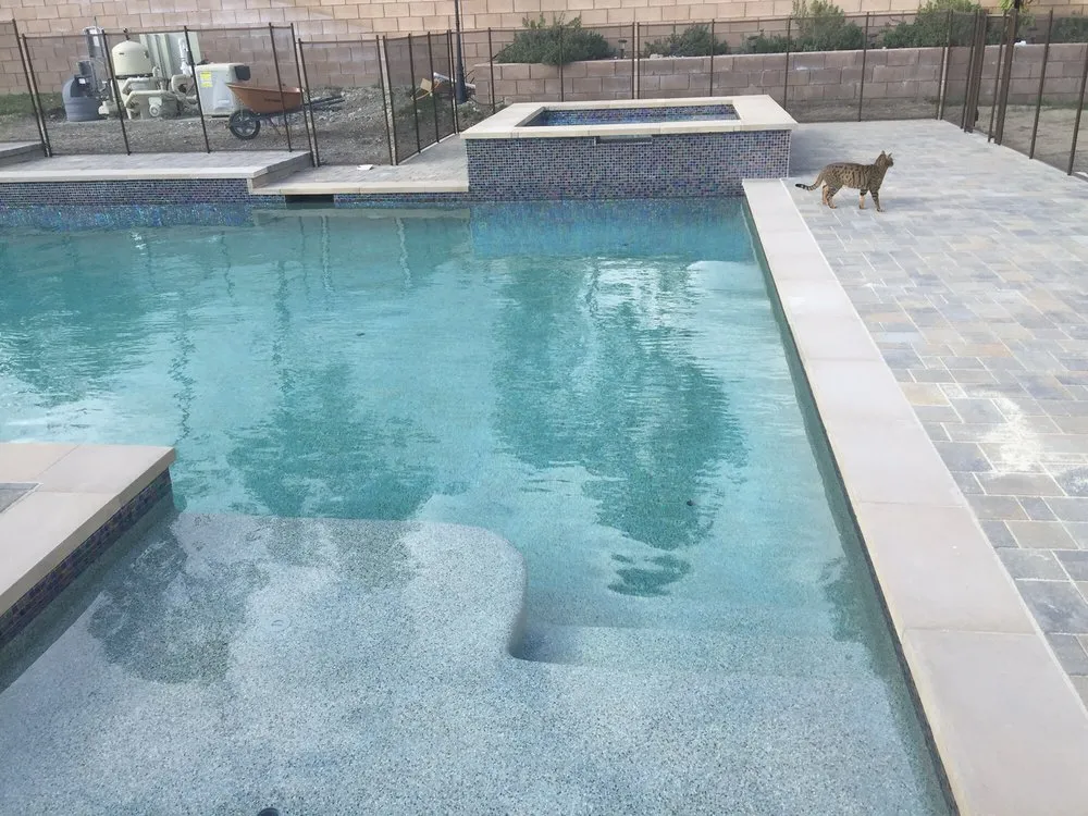 Affordable vinyl fence installation service in Riverside, CA - Poolsafe - Riverside
