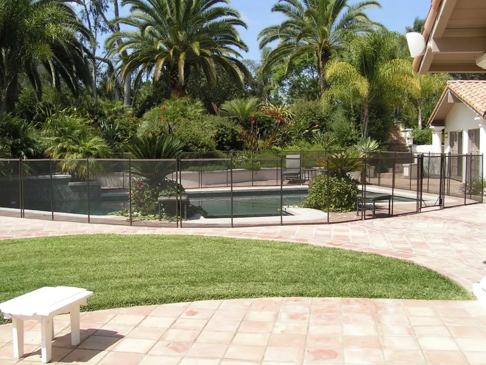 Local chain link fencing service in Riverside, CA - Poolsafe - Riverside