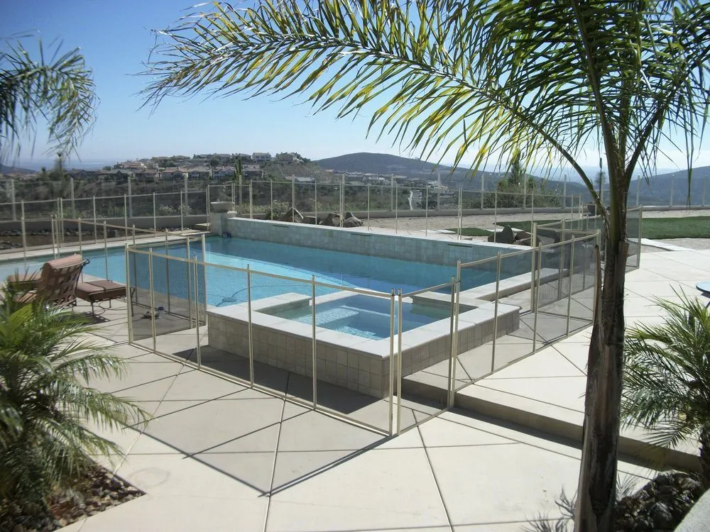 Trusted vinyl fence installation service in Riverside, CA - Poolsafe - Riverside