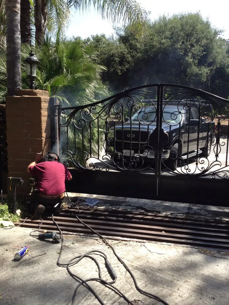 Quality wood fence service experts serving Poway, CA - Poway Automatic Gates