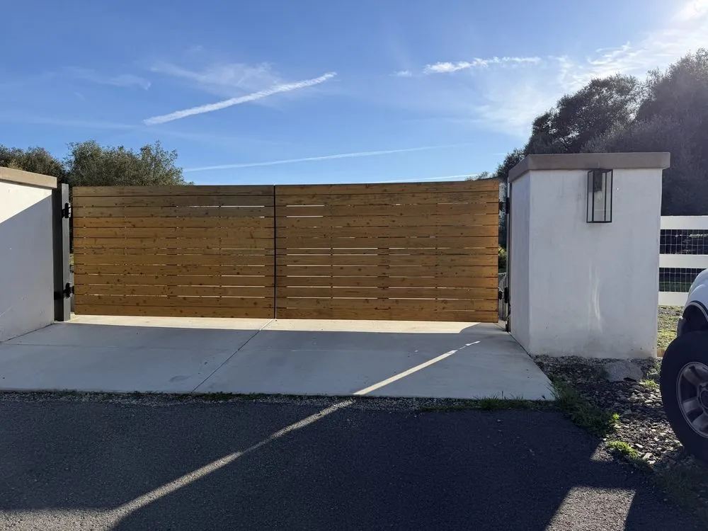 Quality chain link fencing experts serving Fallbrook, CA - Pro Gates