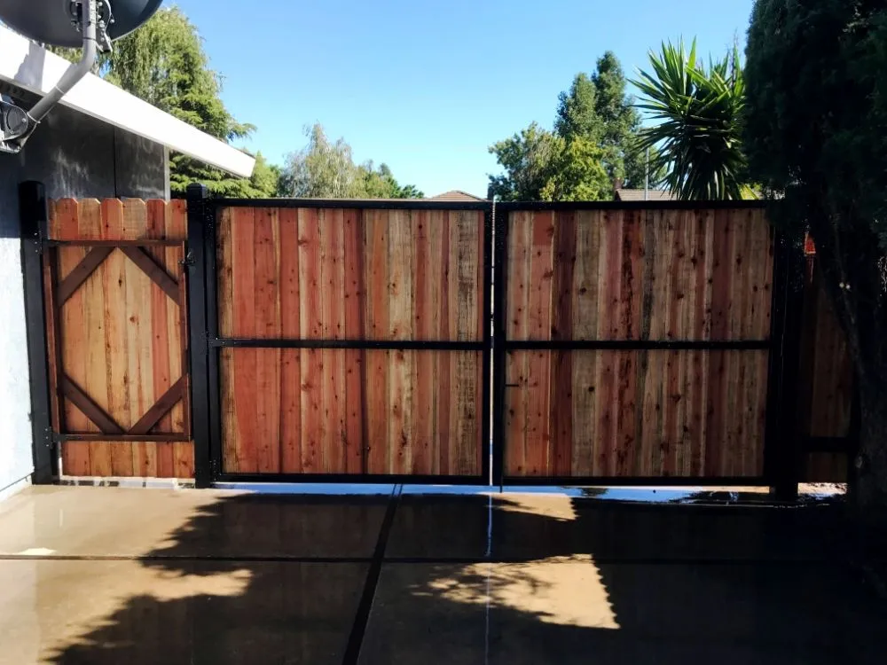 Trusted vinyl fence installation experts serving Carmichael, CA - Pro Line Builders