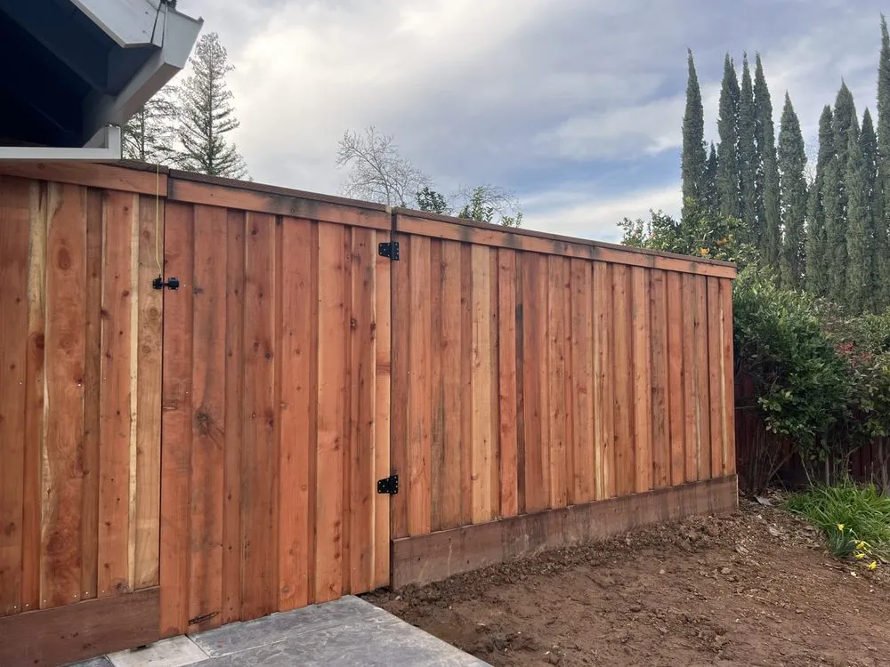 Affordable fence repair experts serving Carmichael, CA - Pro Line Builders