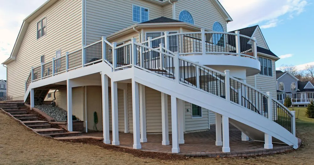 Quality wood fence service for homes in Gainesville, VA by PROdeck Construction