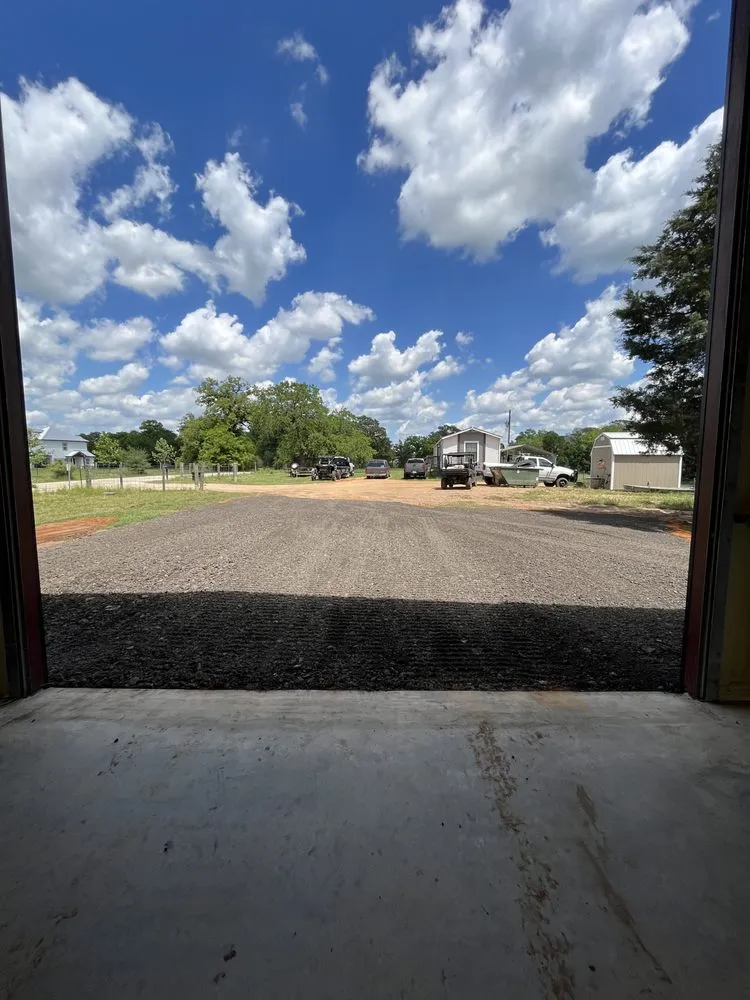 Affordable fence repair experts serving Giddings, TX - Project Completion Resources
