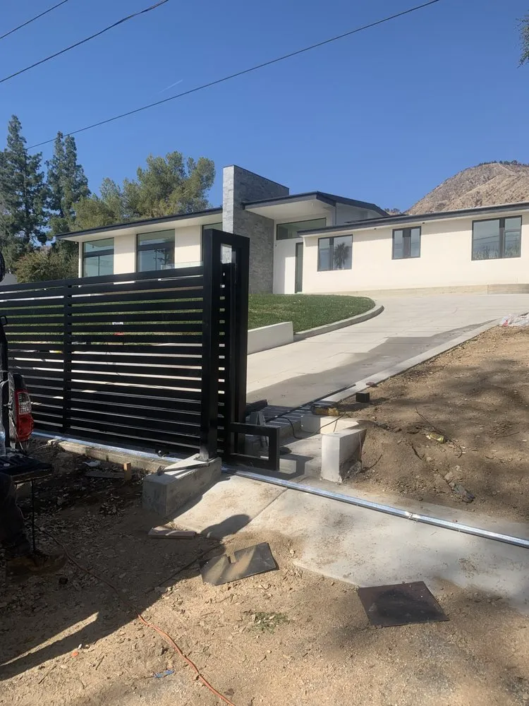 Local wood fence service service in El Monte, CA - Projects Welding