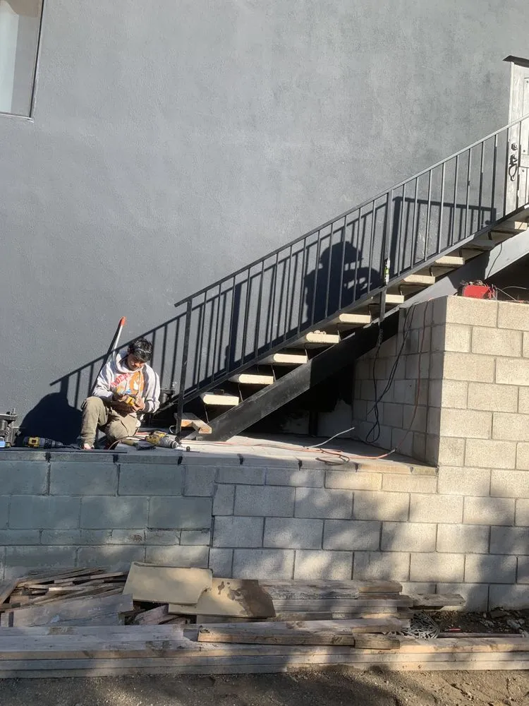 Reliable privacy fencing experts serving El Monte, CA - Projects Welding