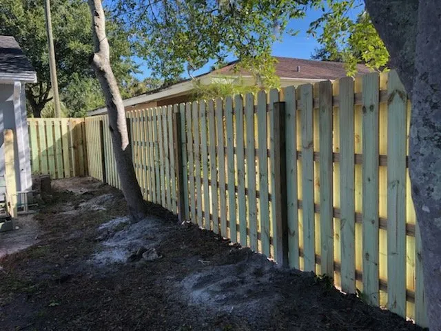 Local wood fence service experts serving Ruskin, FL - Python Fence