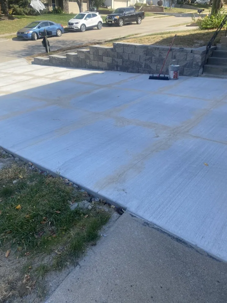 Local fence repair service in Omaha, NE - Quartey