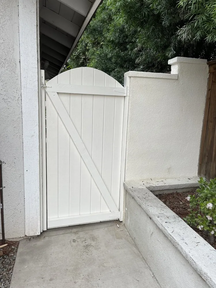 Top-rated chain link fencing in Orange, CA by Ramco Construction