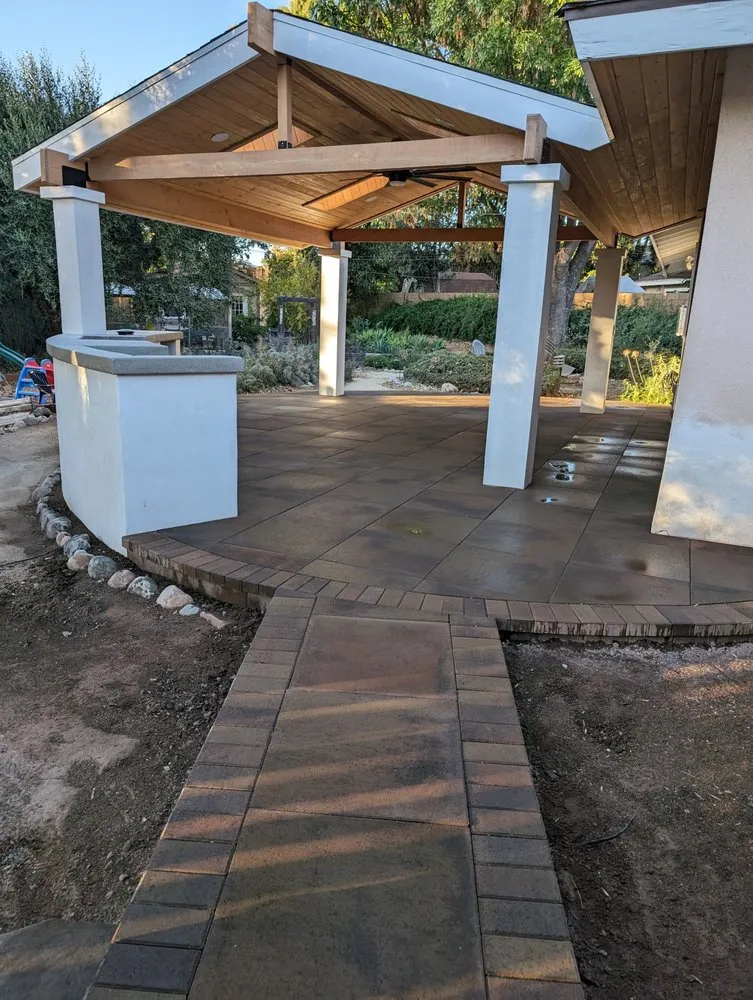 Trusted vinyl fence installation service in Orange, CA - Ramco Construction